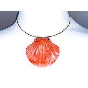 Vintage Mimi Di N 1972 Gold Tone Collar Coral Shell Pendant Beach Necklace